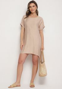Born2be - Beżowa Pudełkowa Sukienka z Asymetrycznym Dołem Iffusa. Okazja: na co dzień. Kolor: beżowy. Długość rękawa: krótki rękaw. Typ sukienki: asymetryczne. Styl: casual #2