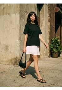 Sinsay - Plisowana spódnica mini - biały. Kolor: biały #1