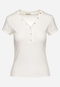 Born2be - Biały Bawełniany T-shirt Koszulka z Krótkim Rękawem z Napami przy Dekolcie Fiasta. Okazja: do pracy, na spotkanie biznesowe, na co dzień. Typ kołnierza: dekolt w kształcie V. Kolor: biały. Materiał: bawełna. Długość rękawa: krótki rękaw. Długość: krótkie. Styl: casual, elegancki, biznesowy #3