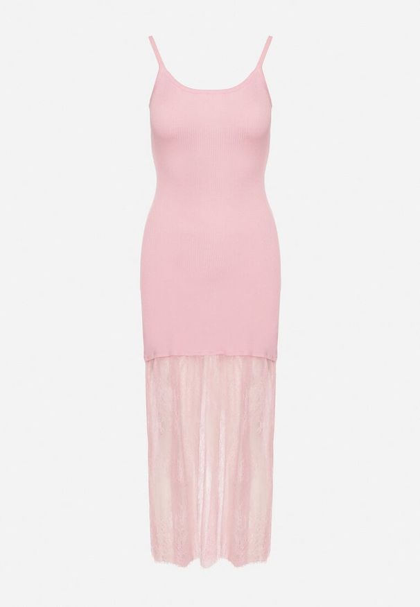 Born2be - Różowa Prążkowana Sukienka Koktajlowa Ozdobiona Koronką Sonalitea. Kolor: różowy. Materiał: prążkowany, koronka. Wzór: aplikacja, koronka. Styl: wizytowy