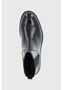 vagabond - Vagabond Sztyblety skórzane damskie kolor czarny na płaskim obcasie. Nosek buta: okrągły. Kolor: czarny. Materiał: materiał, guma. Obcas: na obcasie. Wysokość obcasa: niski #3