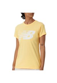 Koszulka New Balance WT03816VAC - żółta. Kolor: żółty. Materiał: materiał, bawełna. Długość rękawa: krótki rękaw. Długość: krótkie. Wzór: aplikacja