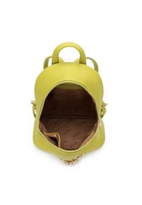 Wittchen - Damski plecak z ekoskóry z ozdobnym łańcuszkiem limonkowy. Materiał: skóra ekologiczna. Wzór: aplikacja, haft. Styl: klasyczny, elegancki #4