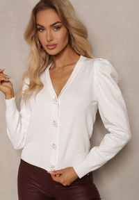 Renee - Biały Rozpinany Kardigan z Wiskozą Ozdobiony Guzikami Kwiatkami Enarine. Okazja: na co dzień. Kolor: biały. Materiał: wiskoza. Wzór: aplikacja, kwiaty. Styl: elegancki, casual #3