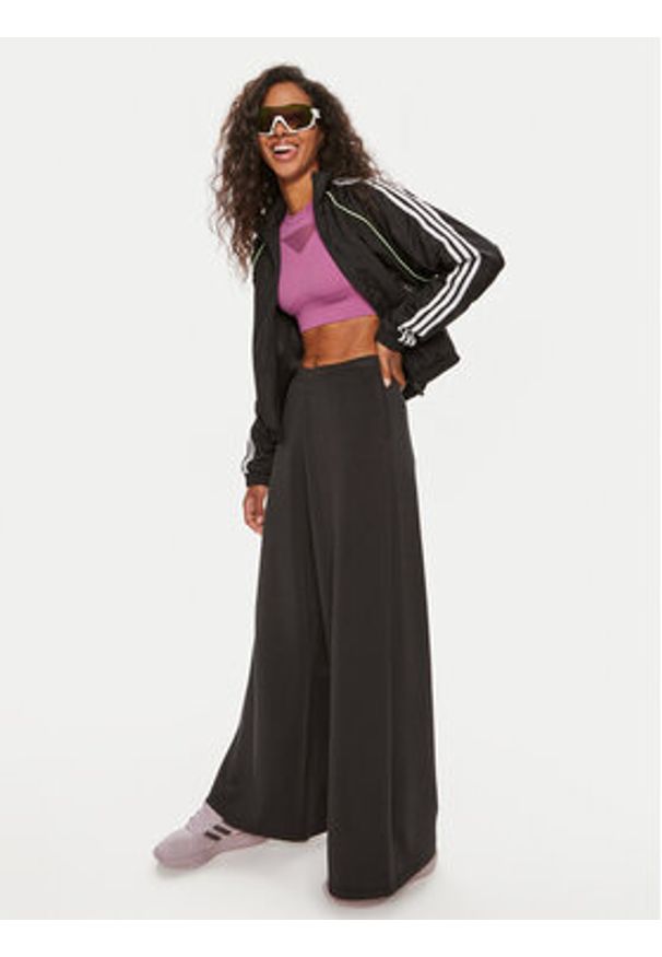 Adidas - adidas Bluza IT9689 Czarny Regular Fit. Kolor: czarny. Materiał: syntetyk