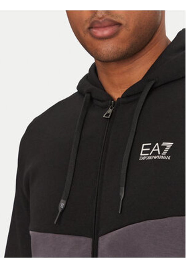 EA7 Emporio Armani Dres 7M000283 AF12660 UC001 Czarny Regular Fit. Kolor: czarny. Materiał: syntetyk, bawełna