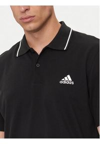 Adidas - adidas Polo Essentials IC9314 Czarny Regular Fit. Typ kołnierza: polo. Kolor: czarny. Materiał: bawełna