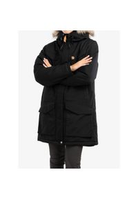Fjällräven - Płaszcz damski Fjallraven Nuuk Parka. Kolor: czarny. Sezon: zima. Styl: sportowy