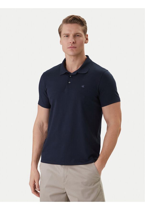 Calvin Klein Polo LV04LF200G Granatowy Slim Fit. Typ kołnierza: polo. Kolor: niebieski. Materiał: bawełna
