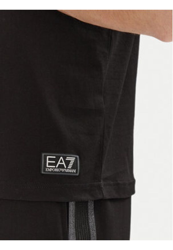 EA7 Emporio Armani T-Shirt 7M000138 AF10375 UC001 Czarny Regular Fit. Kolor: czarny. Materiał: bawełna