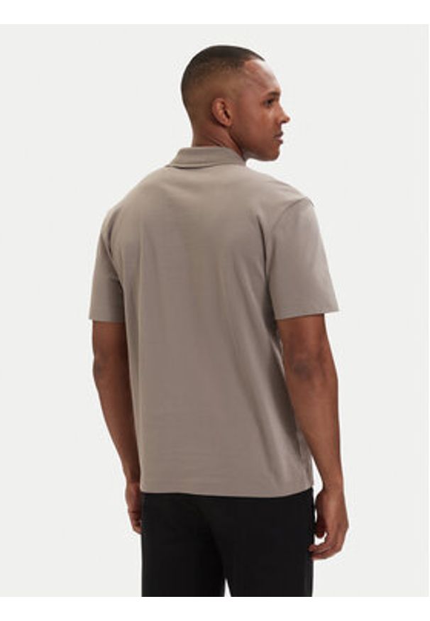 Hugo - HUGO Polo Deabono_D 50517638 Brązowy jasny Regular Fit. Typ kołnierza: polo. Kolor: brązowy. Materiał: bawełna