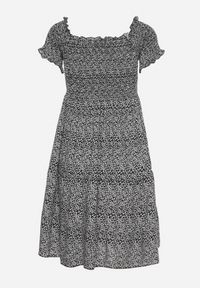 Born2be - Czarna Bawełniana Sukienka Typu Hiszpanka z Górą Marszczoną Gumkami z Falbanką Herira. Okazja: na co dzień, na spacer. Typ kołnierza: dekolt hiszpanka. Kolor: czarny. Materiał: bawełna. Długość rękawa: krótki rękaw. Typ sukienki: proste, dopasowane. Styl: casual, klasyczny #6