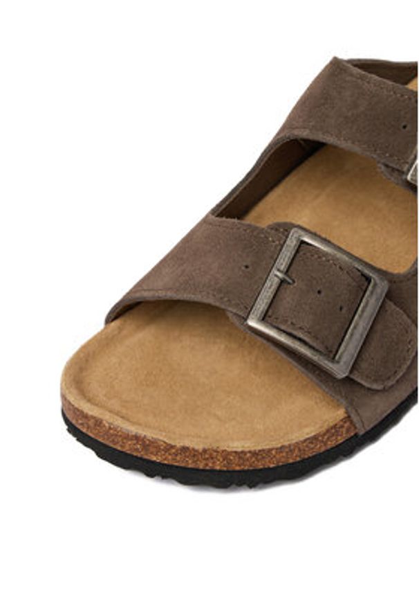 Go Soft Klapki EOHP-ALMELO-01 Brązowy. Kolor: brązowy. Materiał: skóra, zamsz