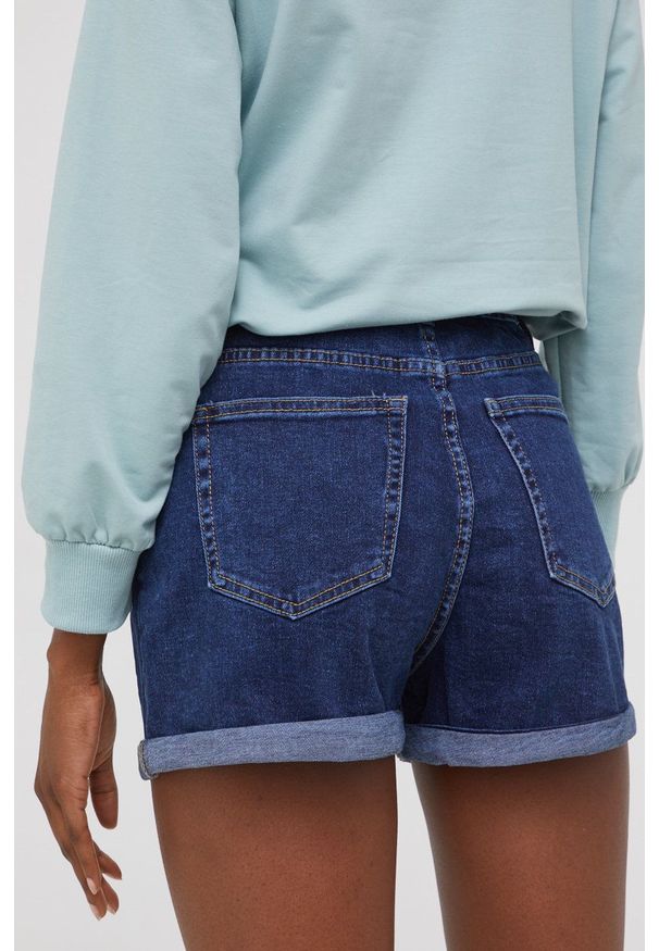 Answear Lab szorty jeansowe damskie kolor granatowy gładkie high waist. Stan: podwyższony. Kolor: niebieski. Materiał: jeans. Wzór: gładki. Styl: wakacyjny