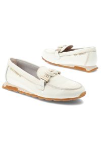 Półbuty damskie Hispanitas, ze skóry naturalnej z wsuwanym krojem oraz zaokrąglonym noskiem, białe, HV264662 Bolero-V26 Panna. Okazja: na co dzień. Kolor: biały. Materiał: skóra. Sezon: wiosna, lato. Styl: casual, klasyczny #3