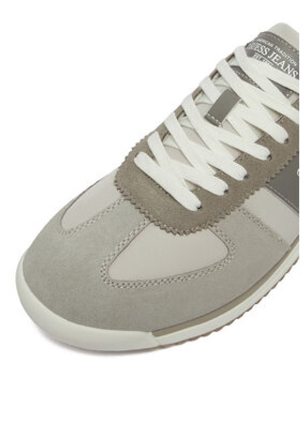 Guess Jeans Sneakersy EO-DELAND-01 WE Szary. Kolor: szary. Materiał: zamsz, skóra