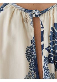 Guess Top W6GHA2 W2463 Niebieski Regular Fit. Kolor: niebieski. Materiał: wiskoza #6