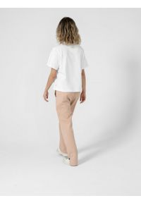 outhorn - Spodnie dresowe damskie - beżowe. Kolor: beżowy. Materiał: dresówka