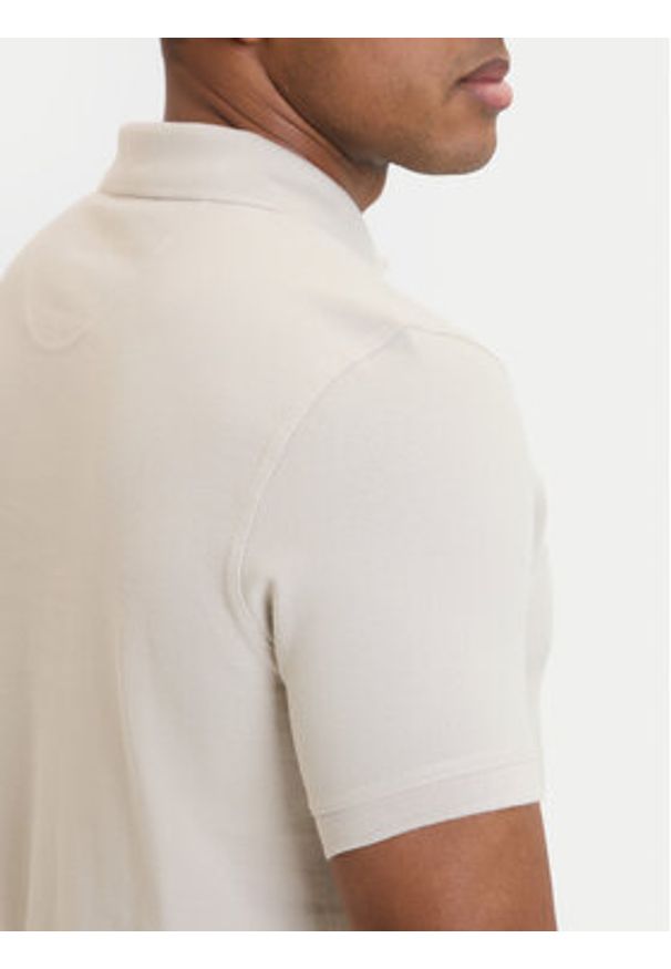 Barbour Polo Original Sports MML0358BE12 Beżowy Regular Fit. Typ kołnierza: polo. Kolor: beżowy. Materiał: bawełna