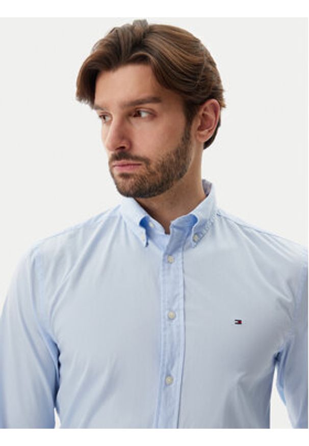 TOMMY HILFIGER - Tommy Hilfiger Koszula Core Flex MW0MW39988 Błękitny Regular Fit. Kolor: niebieski. Materiał: bawełna