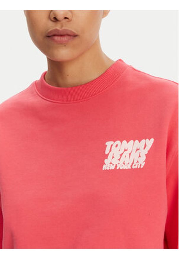 Tommy Jeans Bluza DW0DW21345 Różowy Relaxed Fit. Kolor: różowy. Materiał: bawełna