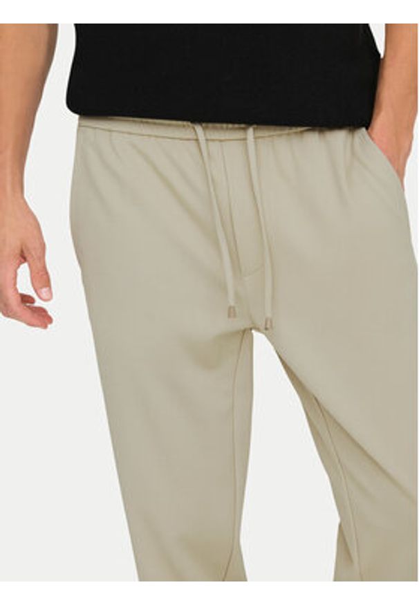 Only & Sons Spodnie materiałowe Linus 22029924 Beżowy Tapered Fit. Kolor: beżowy. Materiał: syntetyk