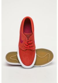 Nike Kids - Buty zamszowe dziecięce SB Janoski. Nosek buta: okrągły. Zapięcie: sznurówki. Kolor: czerwony. Materiał: zamsz. Szerokość cholewki: normalna #5