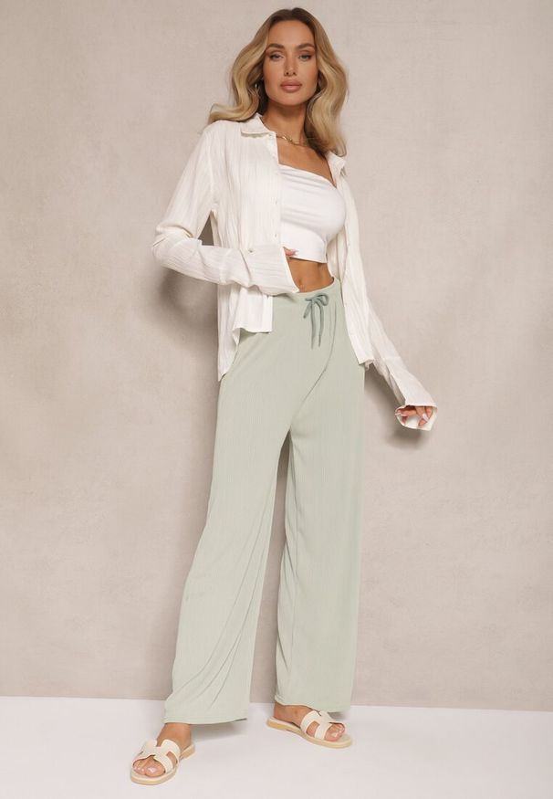 Renee - Jasnozielone Spodnie o Szerokim Kroju High Waist Ozdobione Sznurkami Harisna. Okazja: na co dzień. Stan: podwyższony. Kolor: zielony. Wzór: aplikacja. Styl: casual