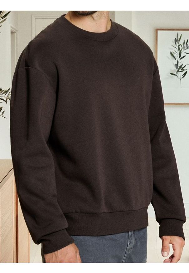 Sinsay - Bluza basic comfort fit - brązowy. Kolor: brązowy