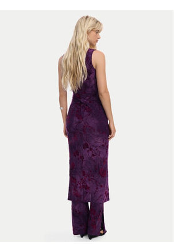 Desigual Sukienka koktajlowa Alina 25WWVK33 Fioletowy Slim Fit. Kolor: fioletowy. Materiał: syntetyk. Styl: wizytowy