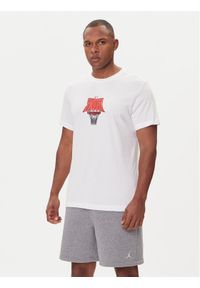 Nike T-Shirt HJ3466 100 Biały Regular Fit. Kolor: biały. Materiał: bawełna