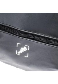 IQ - Ofelius Logo Duffle Bag. Kolor: czerwony, wielokolorowy, czarny