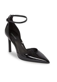 Szpilki Calvin Klein Geo Stil Pump W Ankl Strp 90-Pat HW0HW01826 Ck Black BEH. Kolor: czarny. Obcas: na szpilce