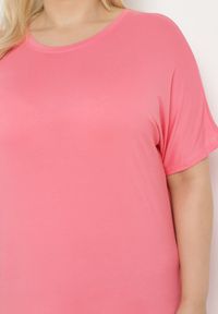Born2be - Różowy T-shirt z Rękawami w typie Nietoperza Salilena. Okazja: na co dzień. Kolor: różowy. Materiał: jeans. Wzór: aplikacja. Styl: wizytowy, elegancki, casual