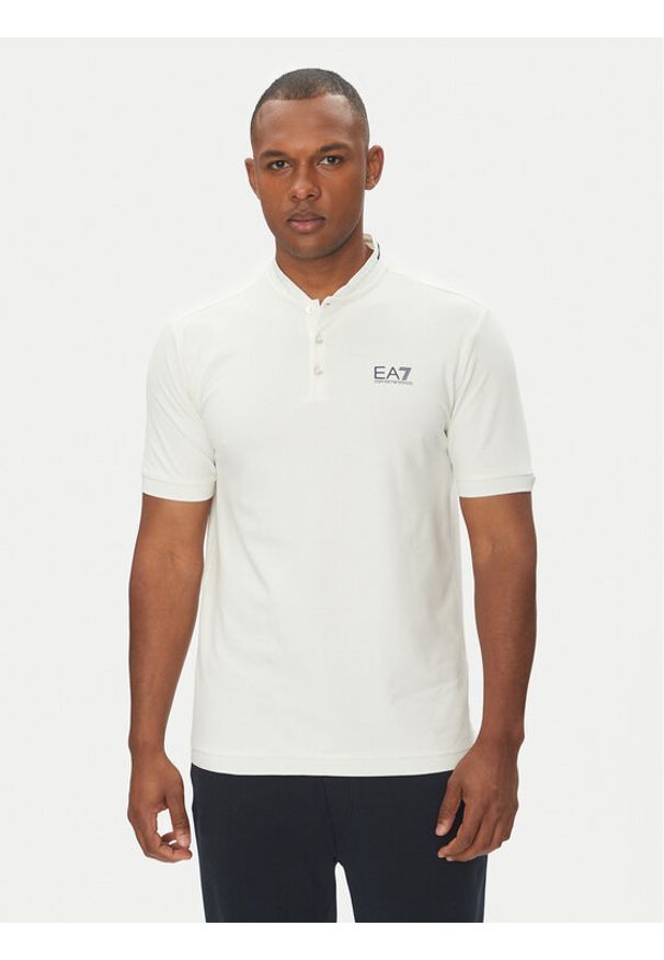 EA7 Emporio Armani Polo 7M000183 AF13511 U0005 Biały Regular Fit. Typ kołnierza: polo. Kolor: biały. Materiał: bawełna