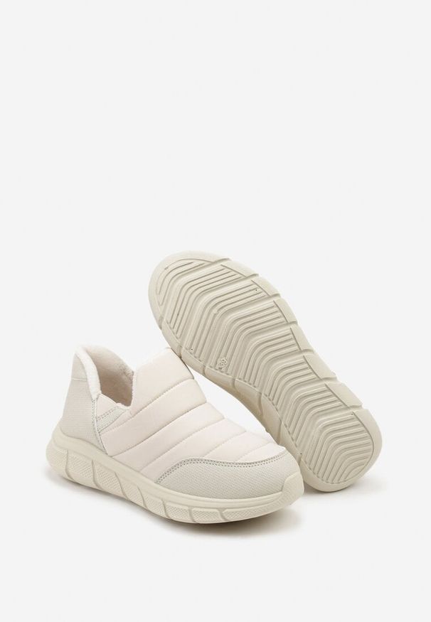 Renee - Beżowe Sneakersy Śniegowce na Platformie z Tłoczeniem i Pikowaną Cholewką Vermina. Okazja: na co dzień. Kolor: beżowy. Materiał: dresówka. Szerokość cholewki: normalna. Obcas: na platformie. Styl: casual