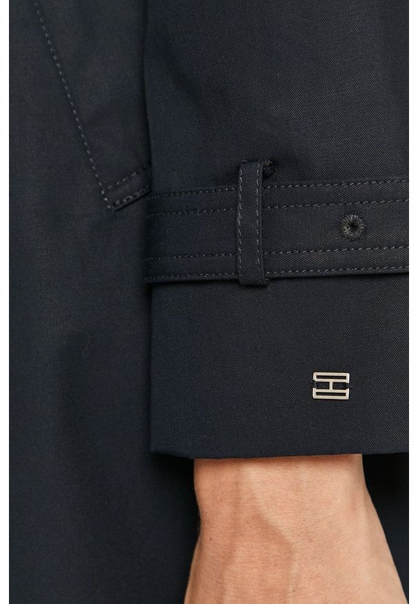 TOMMY HILFIGER - Tommy Hilfiger - Trencz WW0WW24966. Okazja: na co dzień. Kolor: niebieski. Styl: casual