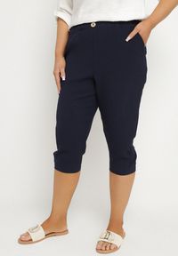 Born2be - Granatowe Spodnie z Gumką w Pasie 7/8 Tenimira. Okazja: na co dzień, na spacer. Kolekcja: plus size. Kolor: niebieski. Styl: klasyczny, elegancki, casual