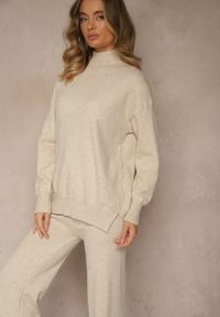 Renee - Jasnobeżowy Dzianinowy Komplet z Wełną Spodnie Wide Leg i Sweter z Golfem Lanica. Kolor: beżowy. Materiał: dzianina, wełna