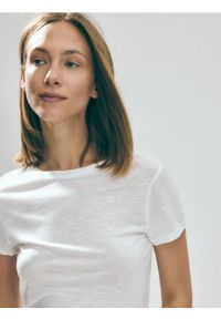 Reserved - T-shirt z wiskozy - złamana biel. Materiał: wiskoza #1