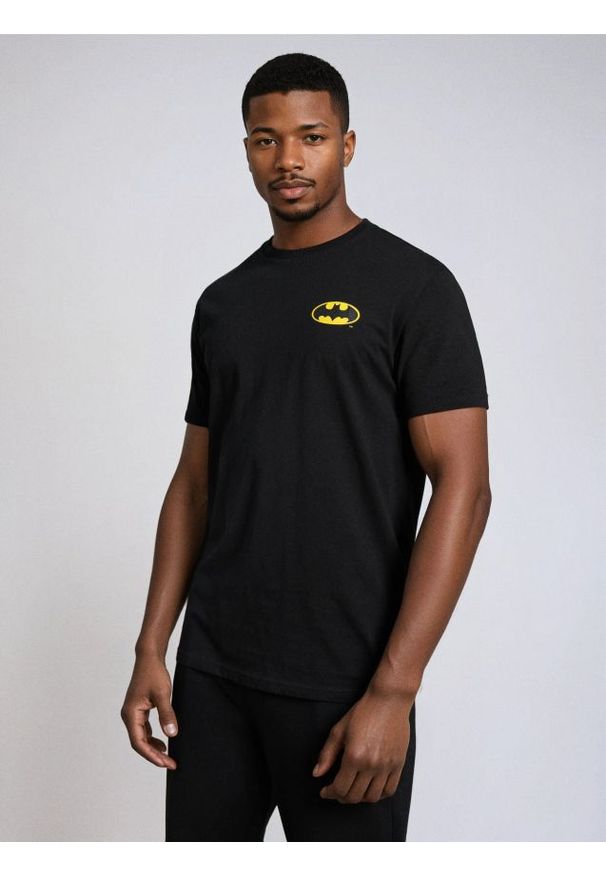 Sinsay - Bawełniana koszulka z nadrukiem Batman - czarny. Kolor: czarny. Materiał: bawełna. Wzór: nadruk, motyw z bajki