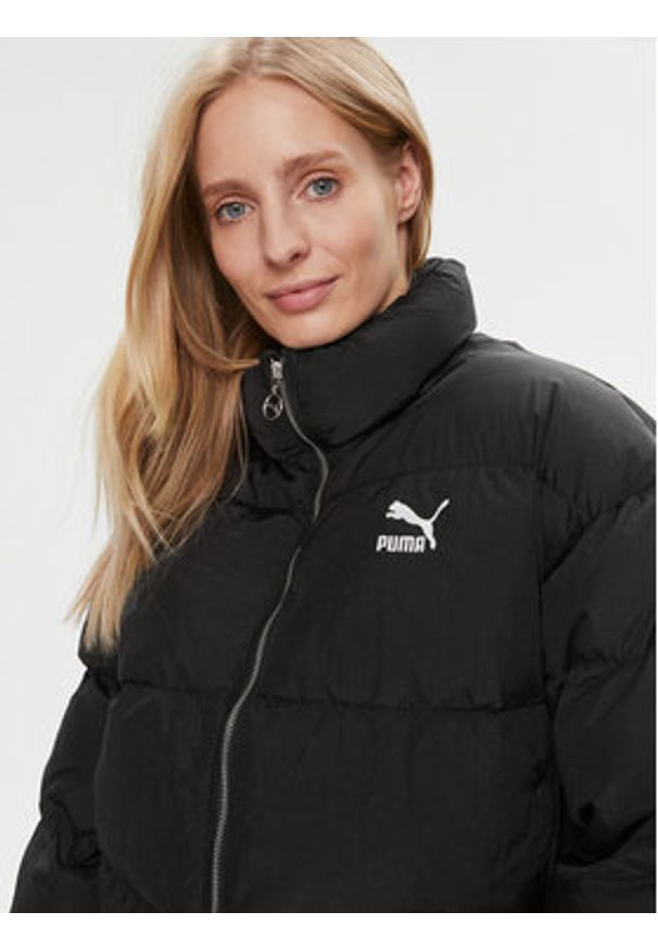 Puma Kurtka zimowa Classics 621693 Czarny Oversize. Kolor: czarny. Materiał: syntetyk. Sezon: zima