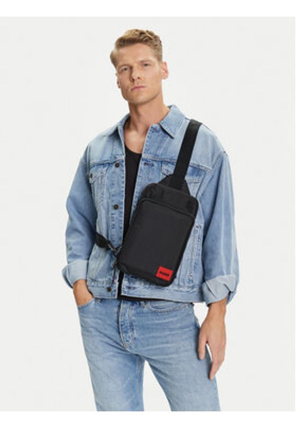 Hugo - HUGO Saszetka Ethon 3.0 50547772 Czarny. Kolor: czarny. Materiał: materiał