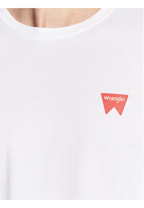 Wrangler Longsleeve Sign Off W70KD3989 112320268 Biały Regular Fit. Kolor: biały. Materiał: bawełna. Długość rękawa: długi rękaw
