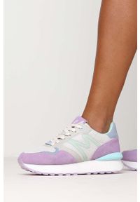 MEXX - Mexx sneakersy Juju kolor fioletowy MXHY008304W. Nosek buta: okrągły. Zapięcie: sznurówki. Kolor: fioletowy. Materiał: guma #8