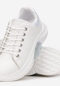 Renee - Biało-Niebieskie Wiązane Sneakersy na Podeszwie z Cyrkoniami Sostre. Nosek buta: okrągły. Kolor: biały. Obcas: na płaskiej podeszwie #5