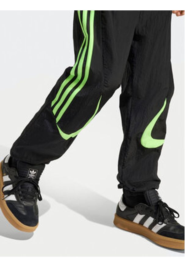 Adidas - adidas Spodnie dresowe Teamgeist JY6321 Czarny Loose Fit. Kolor: czarny. Materiał: syntetyk