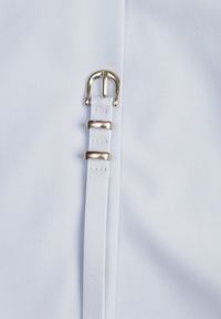 Renee - Niebieskie Spódnico-Szorty w Eleganckim Stylu z Wąskim Paskiem z Klamrą Ynislia. Kolor: niebieski. Styl: elegancki #4