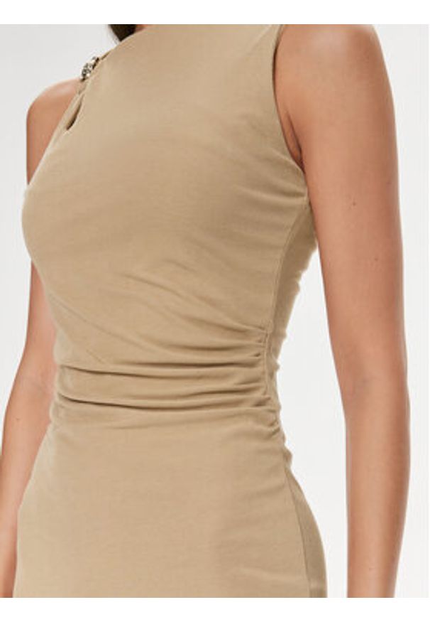 Guess Sukienka koktajlowa Febe W4RK58 KAQL2 Beżowy Slim Fit. Kolor: beżowy. Styl: wizytowy