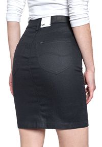 Lee - SPÓDNICA JEANSOWA LEE HIGH WAIST ZIP SKIRT COATED LEOLA L38DDPAH. Stan: podwyższony. Materiał: jeans. Długość: długie #6